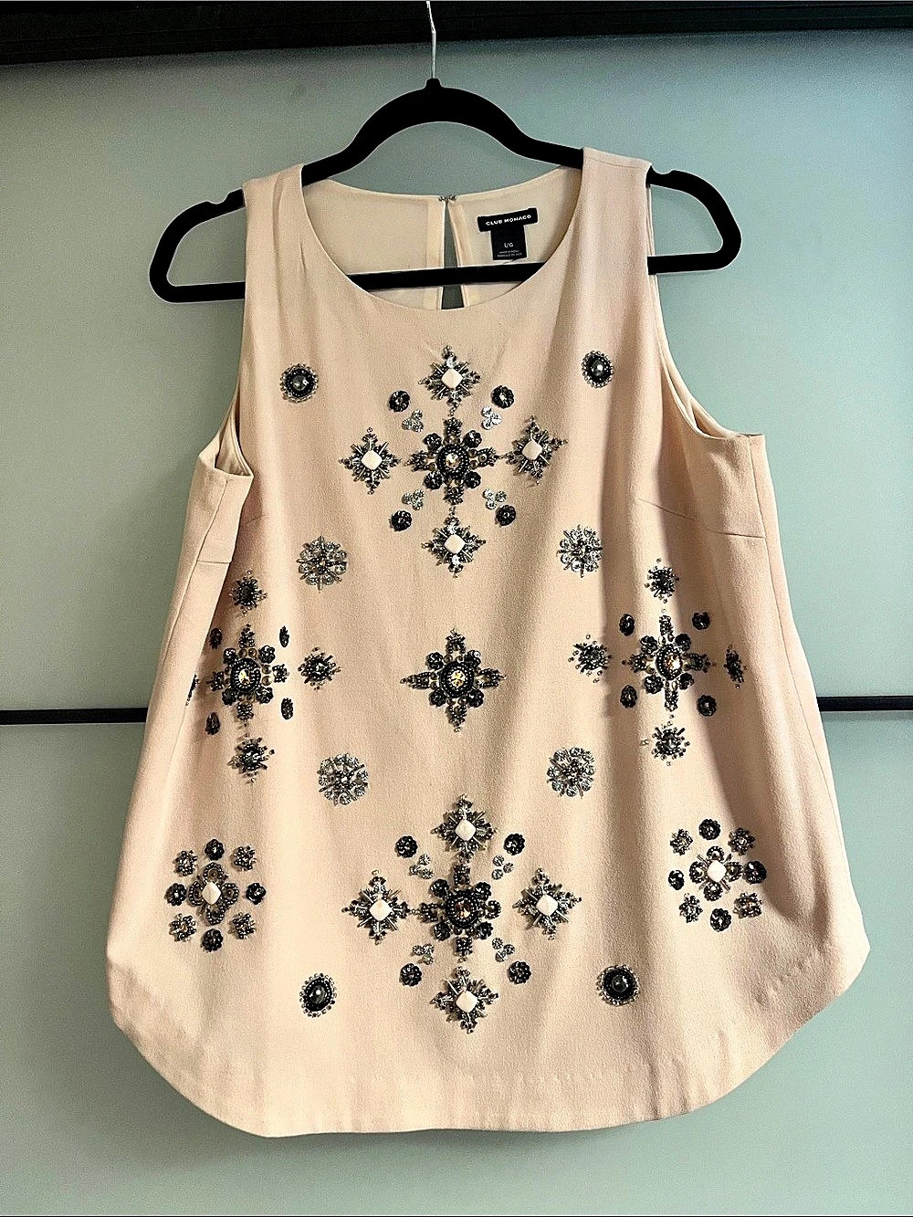 Club Monaco Embellished Blouse in Pink Size Large Like New